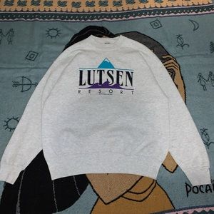 Vintage 90s crew neck sweater